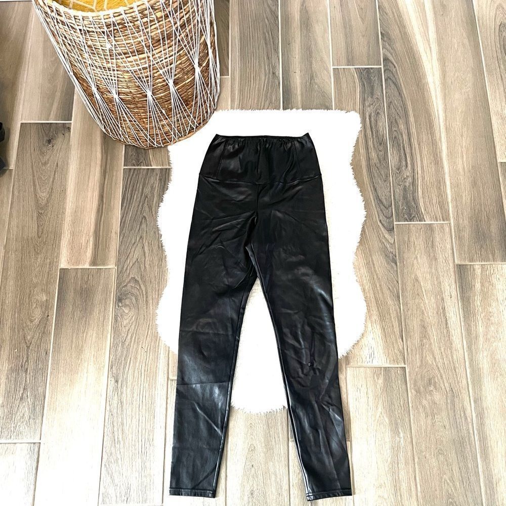 Wilfred Free Faux Leather Leggings Size Small